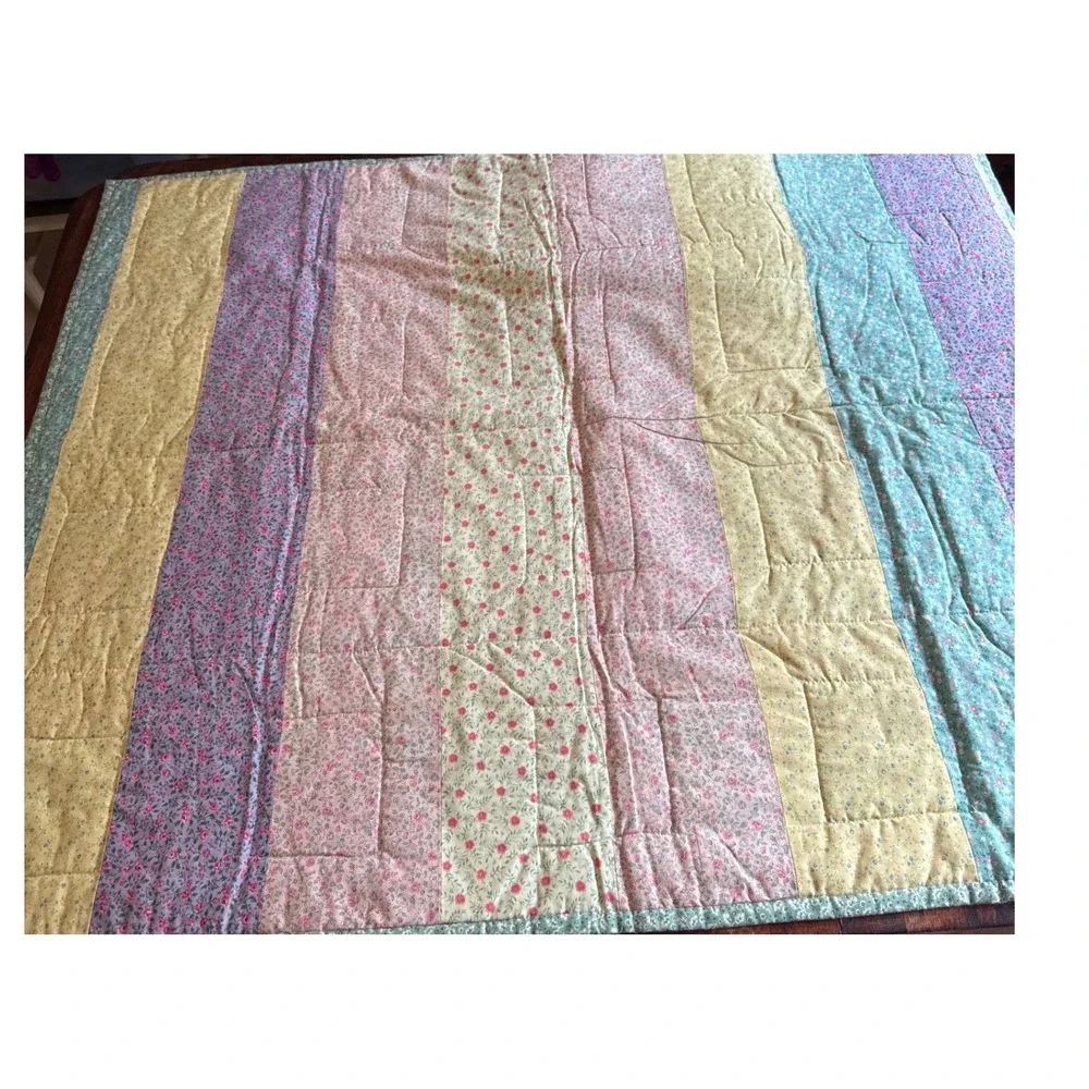 Handmade Patchwork Quilt Throw Baby Blanket Pastel Floral Multicolor 39x48